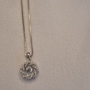 925 silver with Cz necklace with floating stone